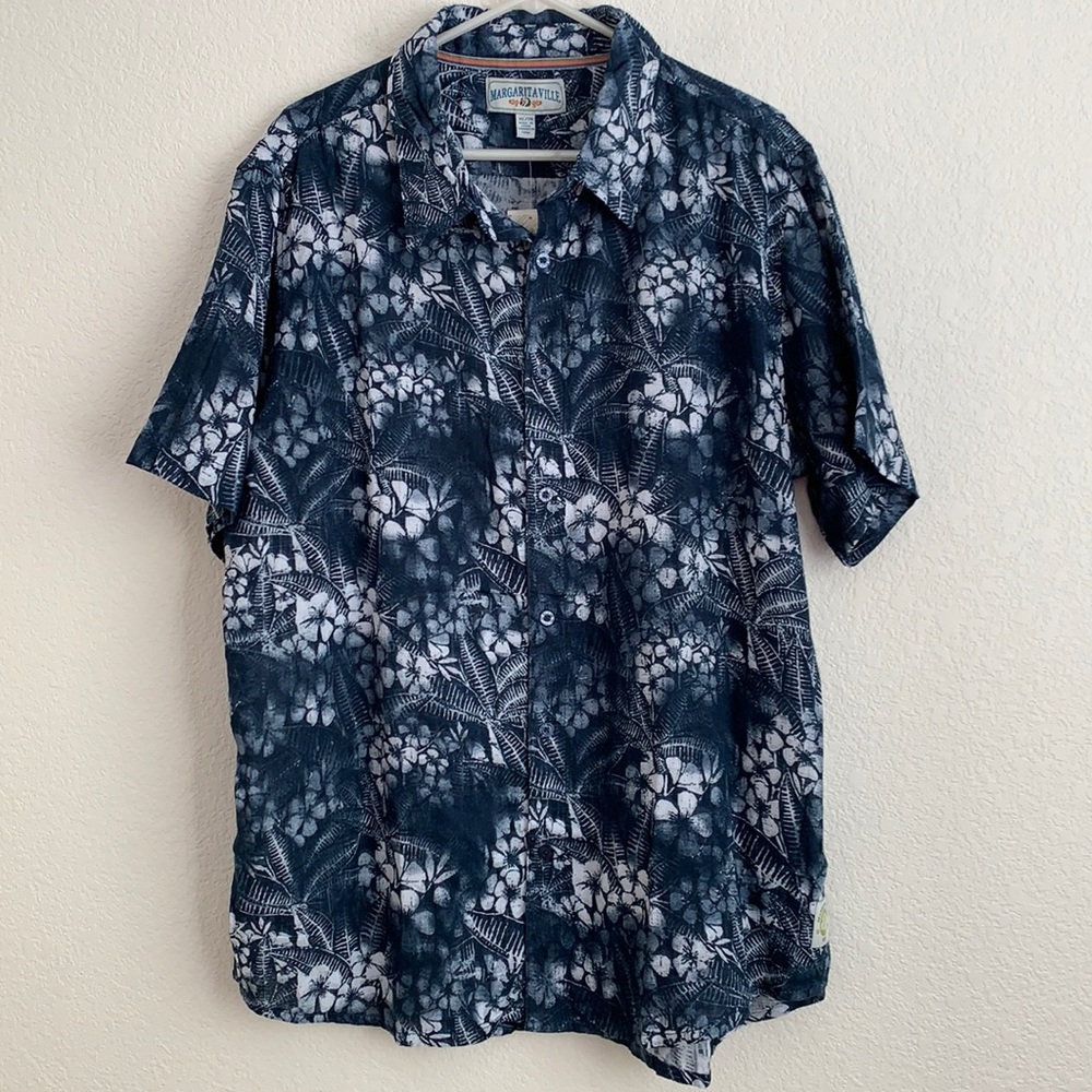 NWT Men’s Margaritaville Hawaiian Shirt